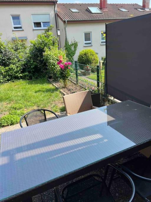 Reiheneckhaus Mit Garten Und Terasse Tettnang Eksteriør billede