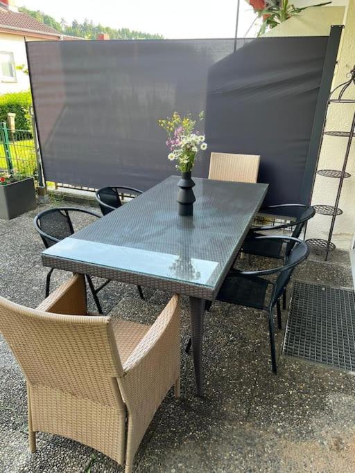Reiheneckhaus Mit Garten Und Terasse Tettnang Eksteriør billede